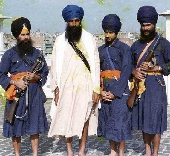 Jarnail Singh Bhindranwale inside Golden Temple-fnbworld
