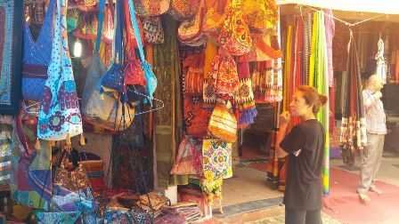 Dilli Haat-Chaitali Aggarwal-fnbworld
