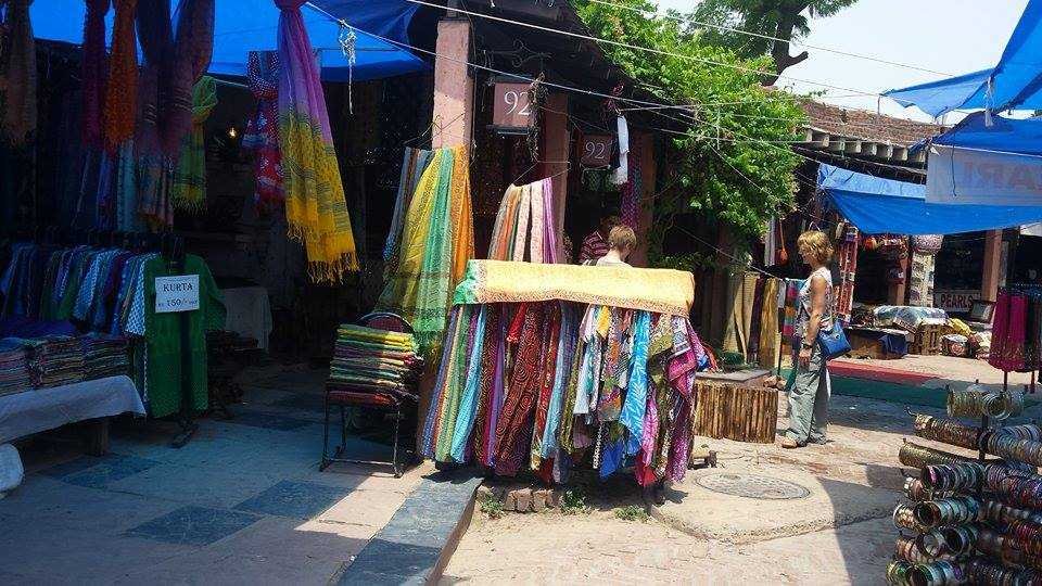 Traditional Handicrafts-Chaitali Aggarwal-fnbworld