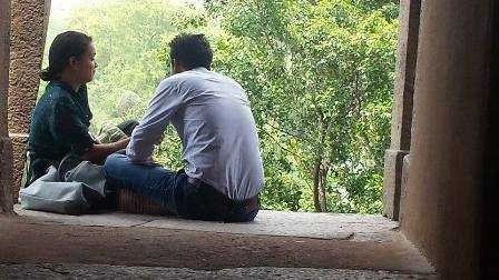 Lovebirds in Delhi-fnbworld