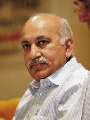 M J Akbar-fnbworld