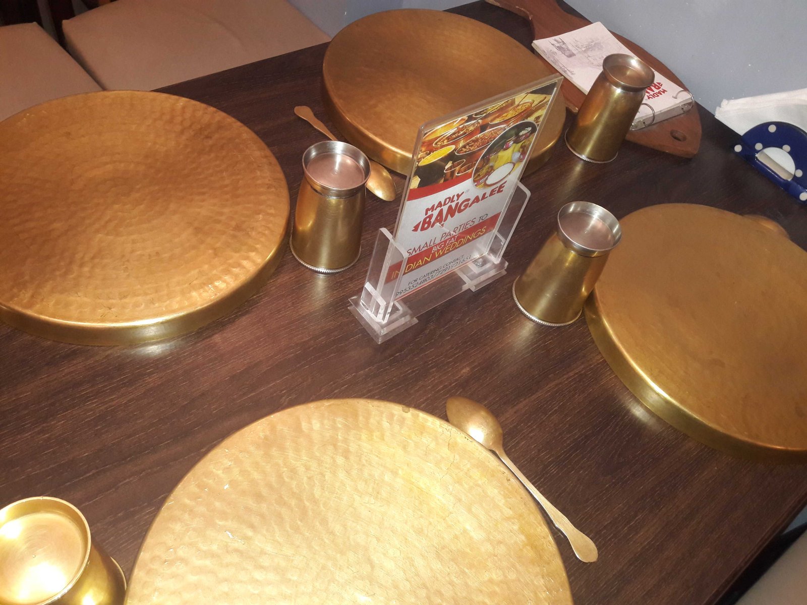 Madly Bangalee-tableware-fnbworld