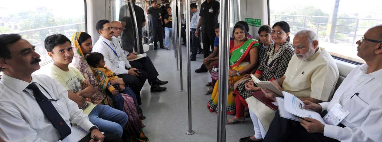 Metro and PM Modi-fnbworldd