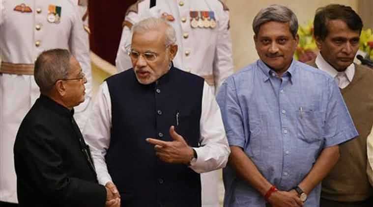 Modi and Parrikar-fnbworld