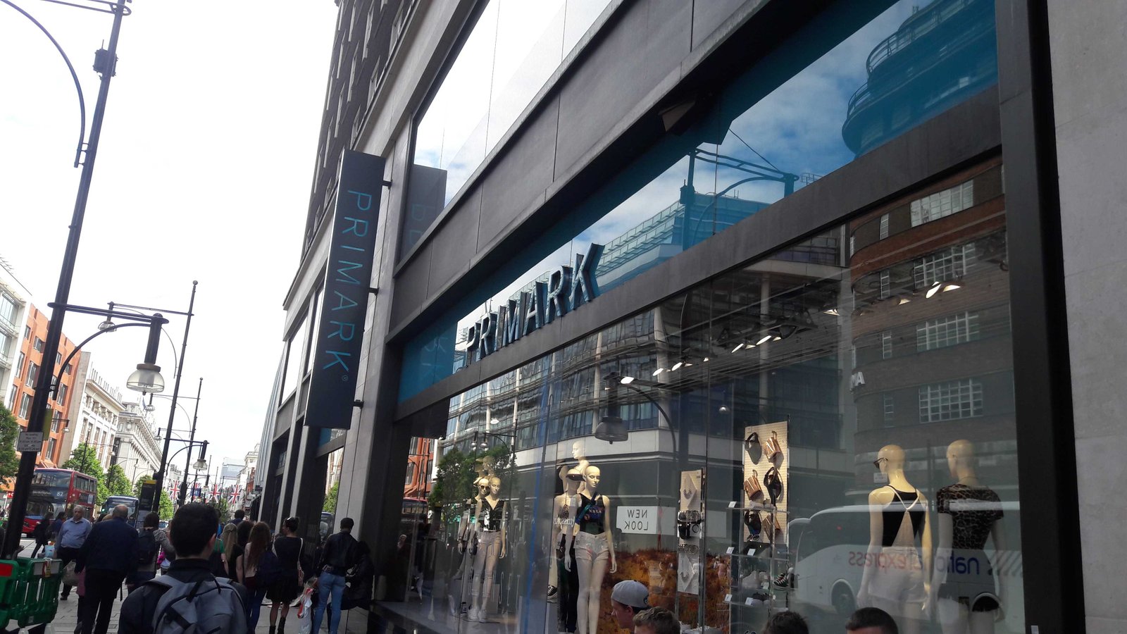 Primark clothings chain-fnbworld