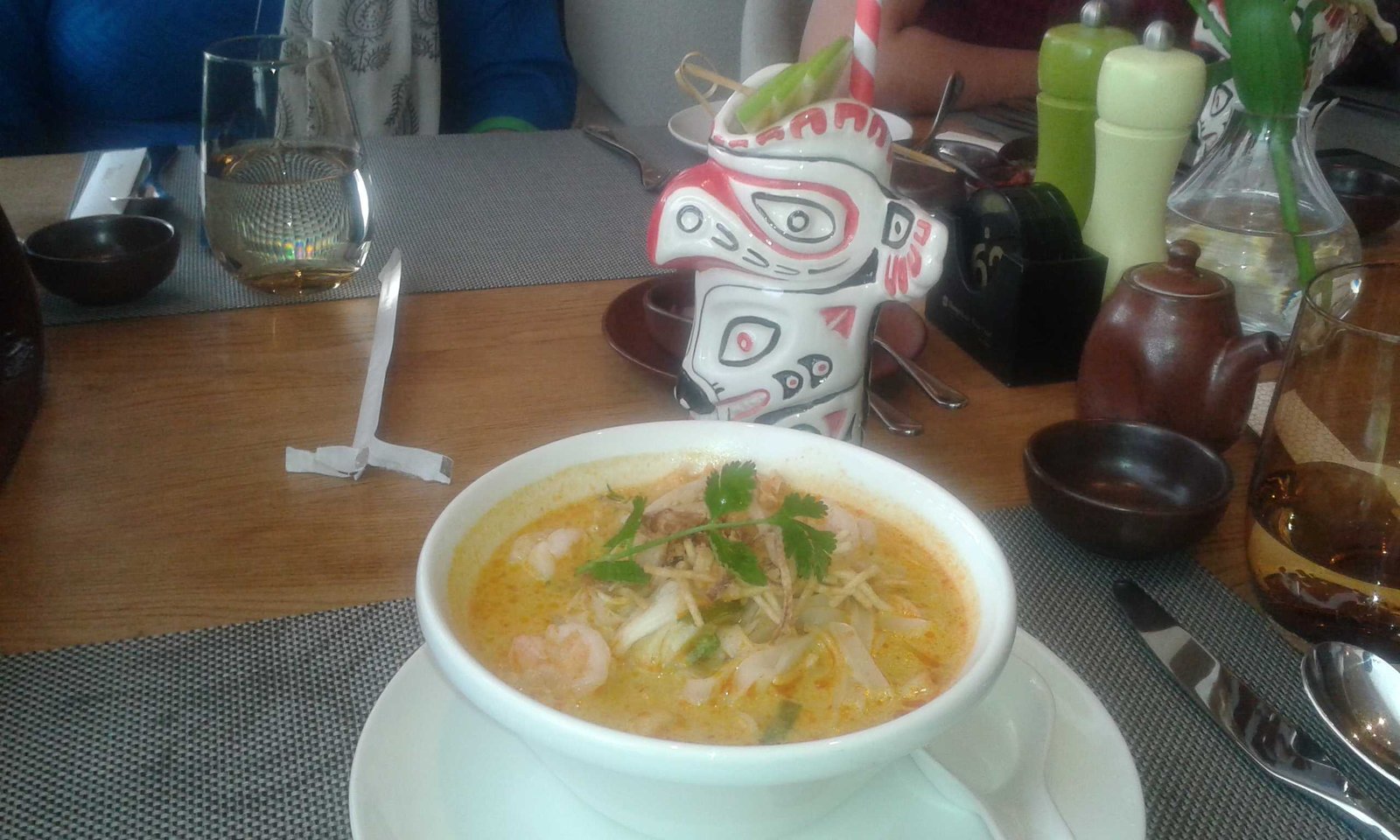 Tamra prawn soup-fnbworld