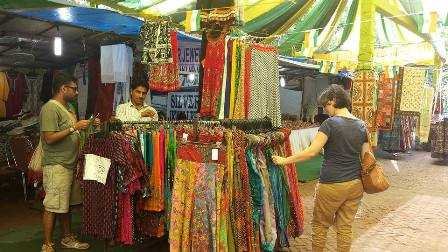 Traditionall Attire-Chaitali Aggarwal-fnbworld