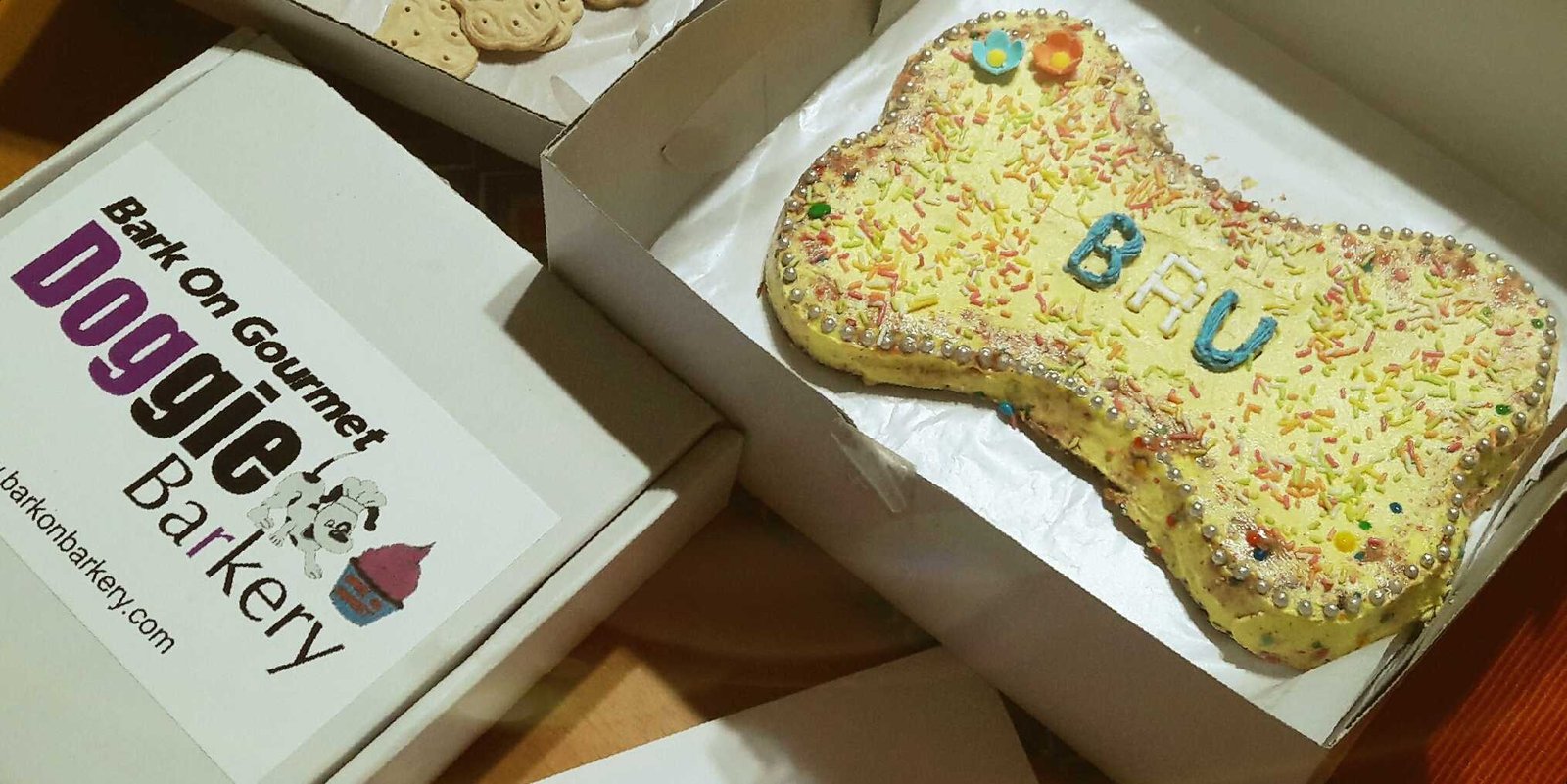 Gourmet dog cakes by bark On Bakery-fnbworld-ridhi chhabra