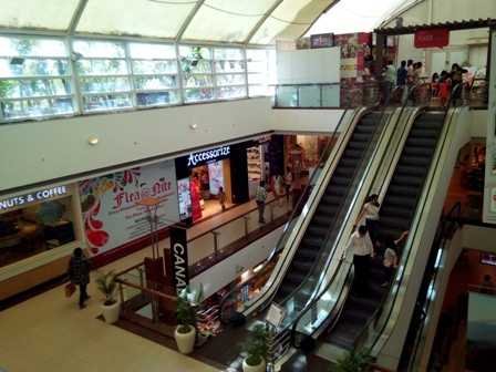 Interiors of a shopping mall in New Delhi-fnbworld